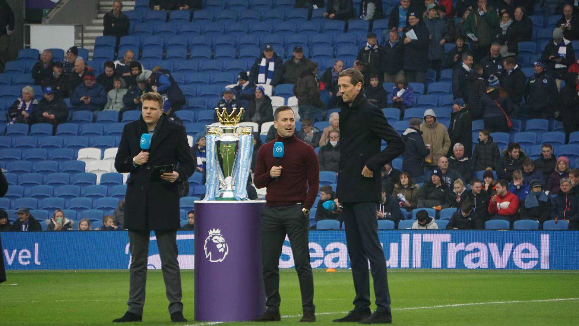 轻的中超球 轻的中超球